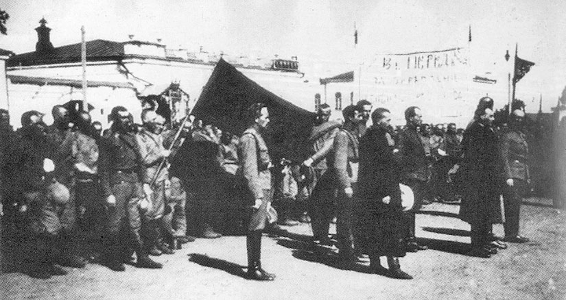 Первомайский митинг. г. Кустанай, 1 мая 1917 г. ГАКО. Оп.1-П. Ед. хр. 2054.